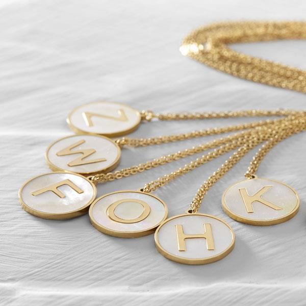 Represent. Necklace with your chosen letter